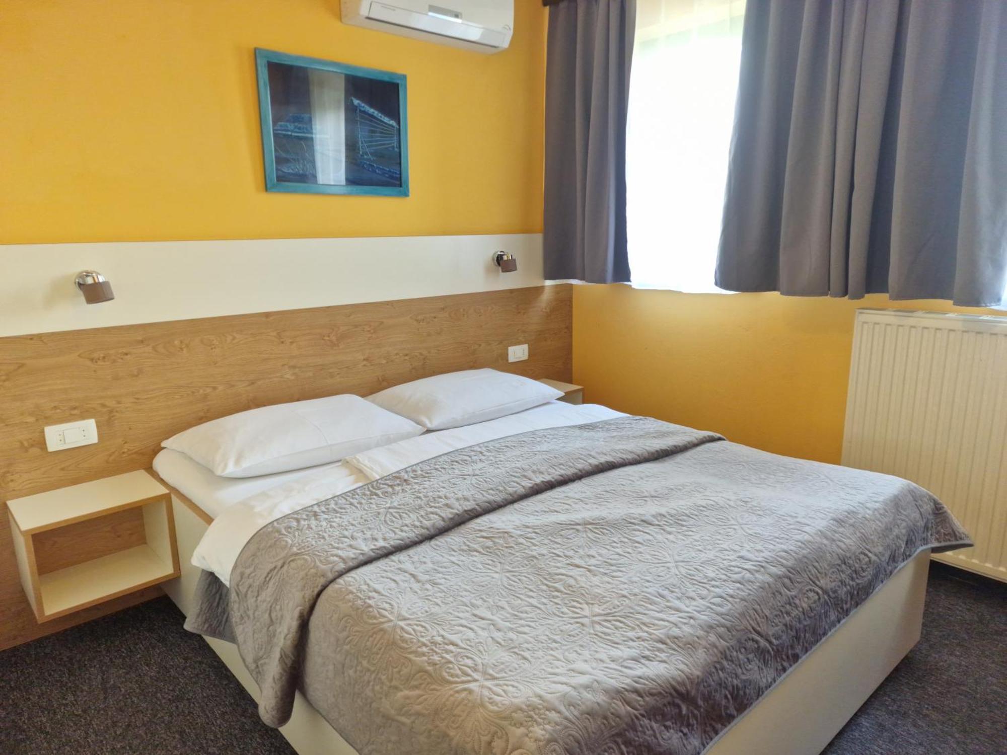 Pri Storklji Hotell Moravske-Toplice Exteriör bild